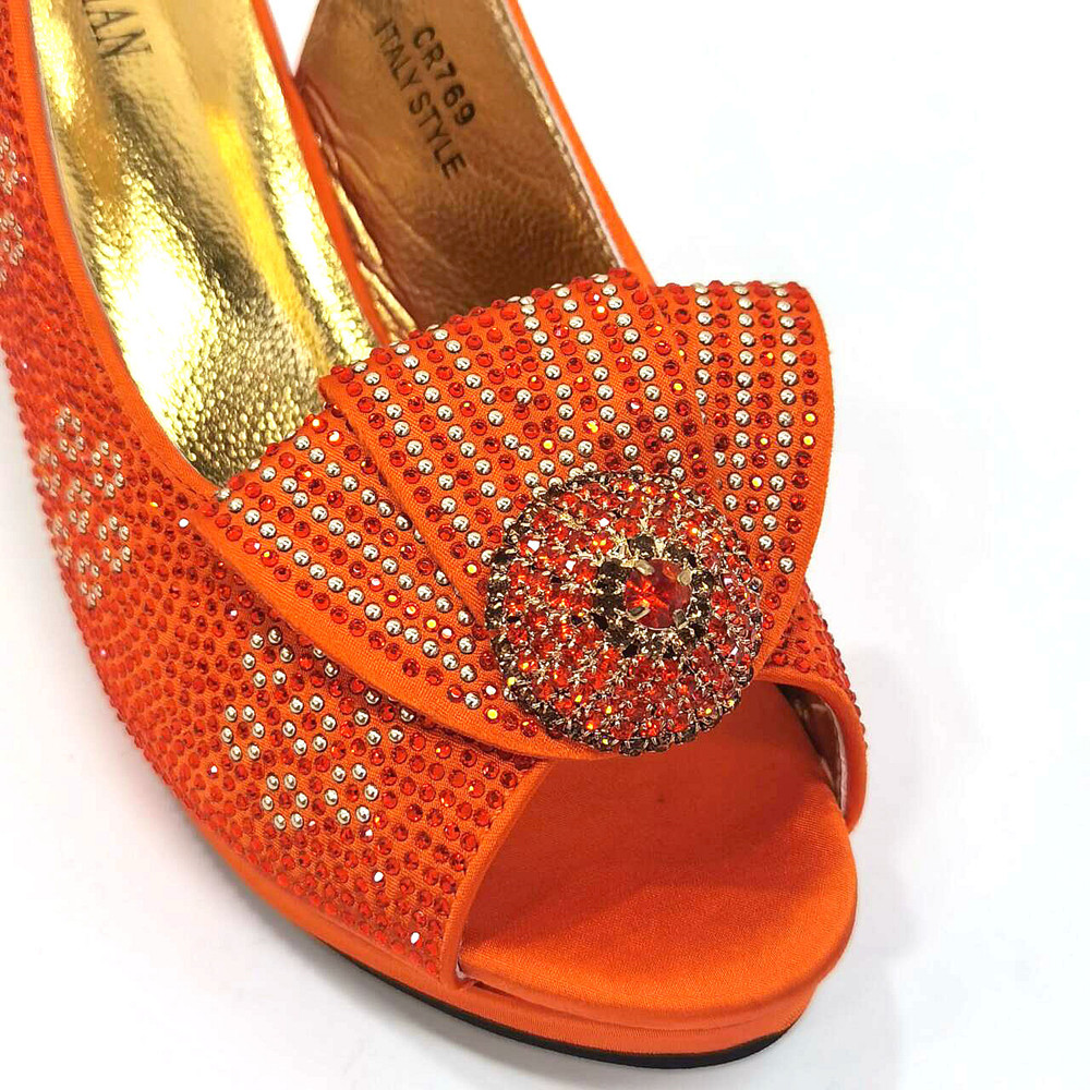 Nouvel ensemble de chaussures  - Wedding Vendor avis et prix